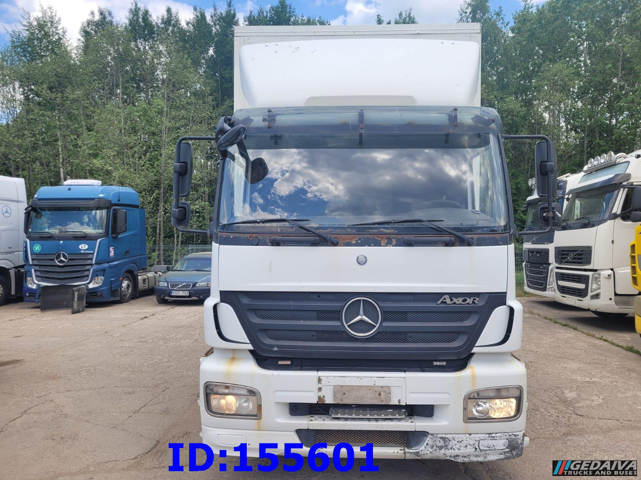 MERCEDES-BENZ Axor 1828 Manual - شاحنة متساوية الحرارة: صورة 2 MERCEDES-BENZ Axor 1828 Manual - شاحنة متساوية الحرارة: صورة 2