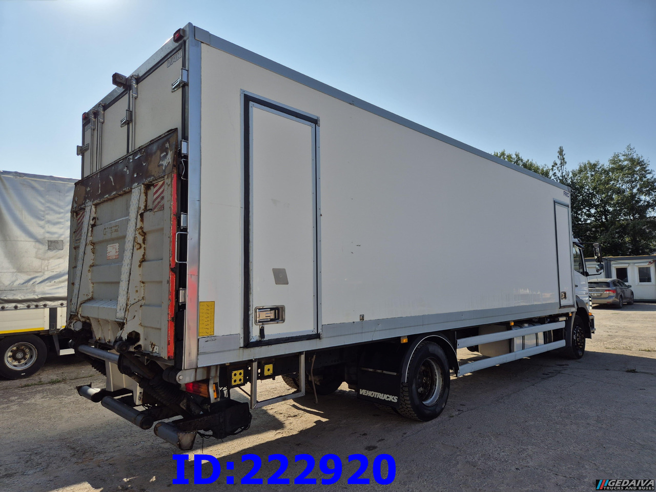 MERCEDES-BENZ Axor 1829 Manual + Tail lift - شاحنة ذات مبرد: صورة 5 MERCEDES-BENZ Axor 1829 Manual + Tail lift - شاحنة ذات مبرد: صورة 5