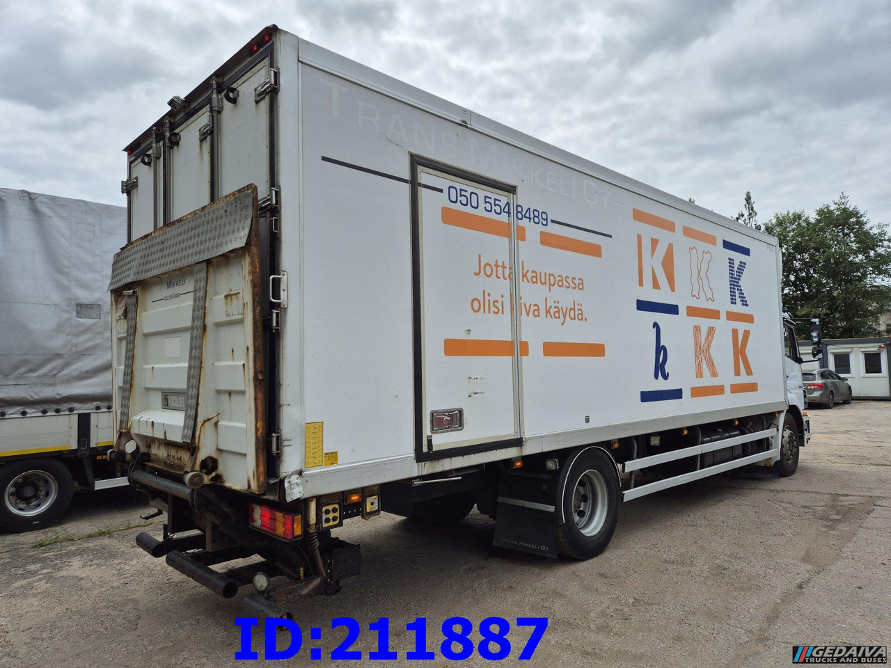 MERCEDES-BENZ Axor 1833 - Manual - شاحنة ذات مبرد: صورة 5 MERCEDES-BENZ Axor 1833 - Manual - شاحنة ذات مبرد: صورة 5