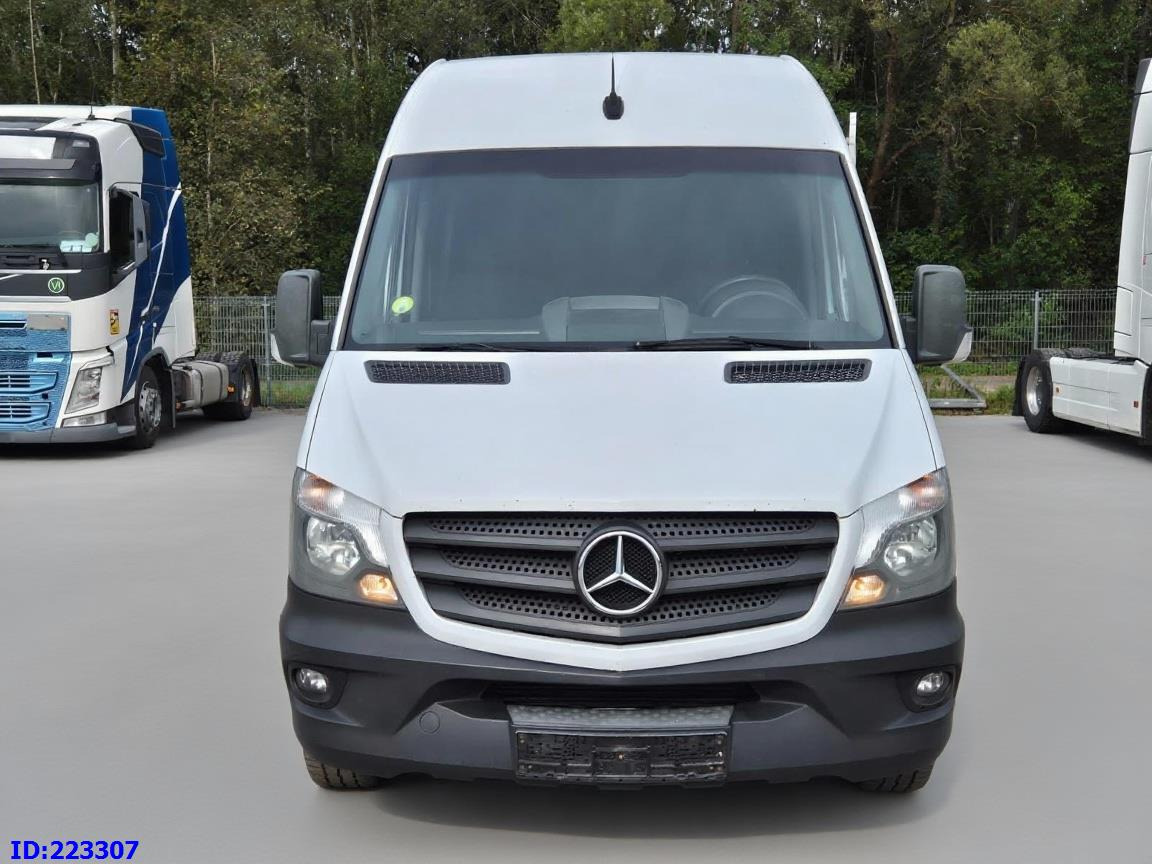 MERCEDES-BENZ Sprinter 316 Euro6 - الشاحنات الصغيرة كابينة مزدوجة: صورة 2 MERCEDES-BENZ Sprinter 316 Euro6 - الشاحنات الصغيرة كابينة مزدوجة: صورة 2