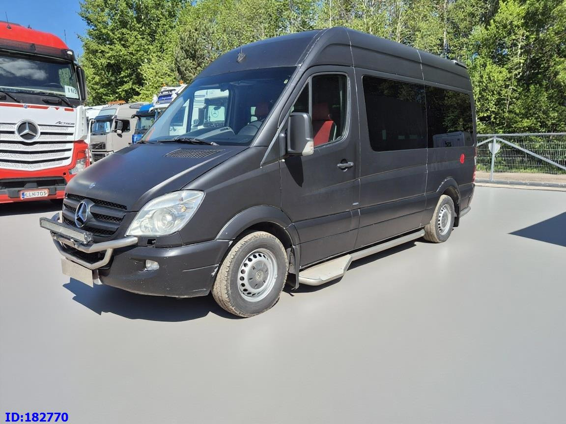 MERCEDES-BENZ Sprinter 319 VIP Euro5 - حافلة صغيرة, ميكروباص: صورة 4 MERCEDES-BENZ Sprinter 319 VIP Euro5 - حافلة صغيرة, ميكروباص: صورة 4