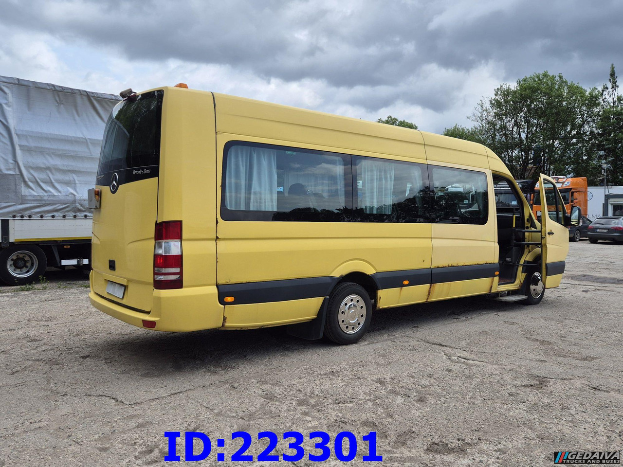 MERCEDES-BENZ Sprinter 515 TRANSFER 23 PLACES - حافلة نقل لمسافات طويلة: صورة 5 MERCEDES-BENZ Sprinter 515 TRANSFER 23 PLACES - حافلة نقل لمسافات طويلة: صورة 5