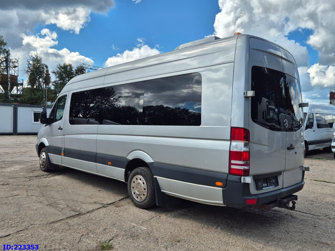 MERCEDES-BENZ Sprinter 518 - 23 Seater - حافلة نقل لمسافات طويلة: صورة 5 MERCEDES-BENZ Sprinter 518 - 23 Seater - حافلة نقل لمسافات طويلة: صورة 5