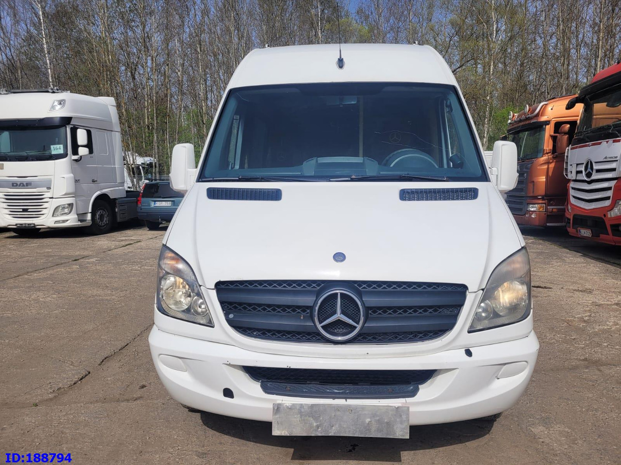 MERCEDES-BENZ Sprinter 518 - Kasten VIP - 20 Seater - حافلة صغيرة, ميكروباص: صورة 2 MERCEDES-BENZ Sprinter 518 - Kasten VIP - 20 Seater - حافلة صغيرة, ميكروباص: صورة 2