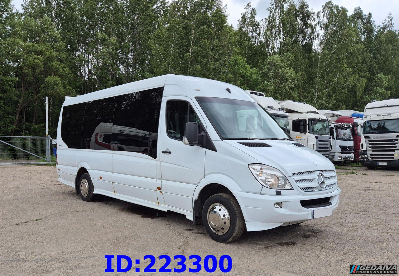 MERCEDES-BENZ Sprinter 518 VIP - 17 Seater - حافلة نقل لمسافات طويلة: صورة 4 MERCEDES-BENZ Sprinter 518 VIP - 17 Seater - حافلة نقل لمسافات طويلة: صورة 4