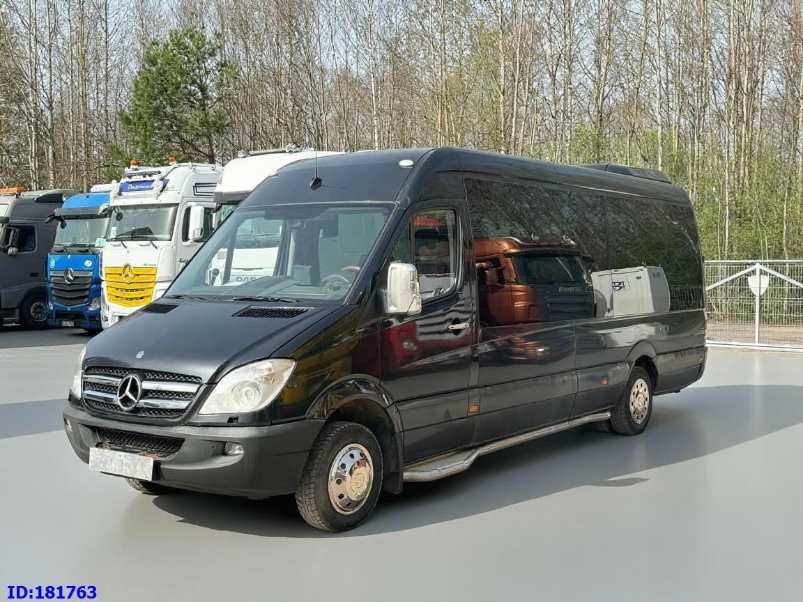 MERCEDES-BENZ Sprinter 518 - VIP - 17 Seater - حافلة نقل لمسافات طويلة: صورة 1 MERCEDES-BENZ Sprinter 518 - VIP - 17 Seater - حافلة نقل لمسافات طويلة: صورة 1