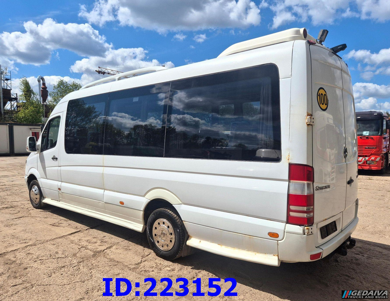 MERCEDES-BENZ Sprinter 518-VIP- 17 places - حافلة نقل لمسافات طويلة: صورة 5 MERCEDES-BENZ Sprinter 518-VIP- 17 places - حافلة نقل لمسافات طويلة: صورة 5