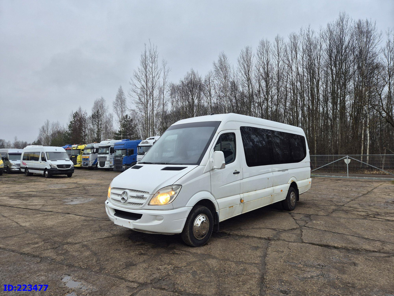 MERCEDES-BENZ Sprinter 518 - VIP - 20-seater - حافلة نقل لمسافات طويلة: صورة 1 MERCEDES-BENZ Sprinter 518 - VIP - 20-seater - حافلة نقل لمسافات طويلة: صورة 1