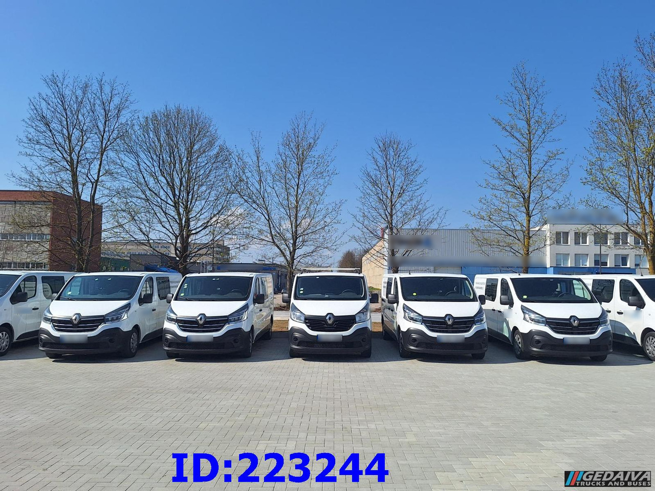 RENAULT Trafic (6pcs. available) - الشاحنات الصغيرة كابينة مزدوجة: صورة 2 RENAULT Trafic (6pcs. available) - الشاحنات الصغيرة كابينة مزدوجة: صورة 2