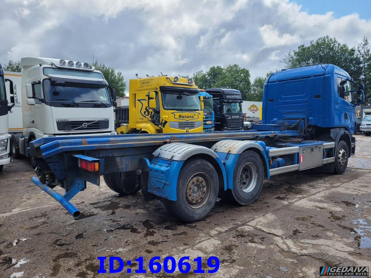 SCANIA 124 420 6x2 Manual Retarder - شاحنة بهيكل معدني للمقصورة: صورة 5 SCANIA 124 420 6x2 Manual Retarder - شاحنة بهيكل معدني للمقصورة: صورة 5