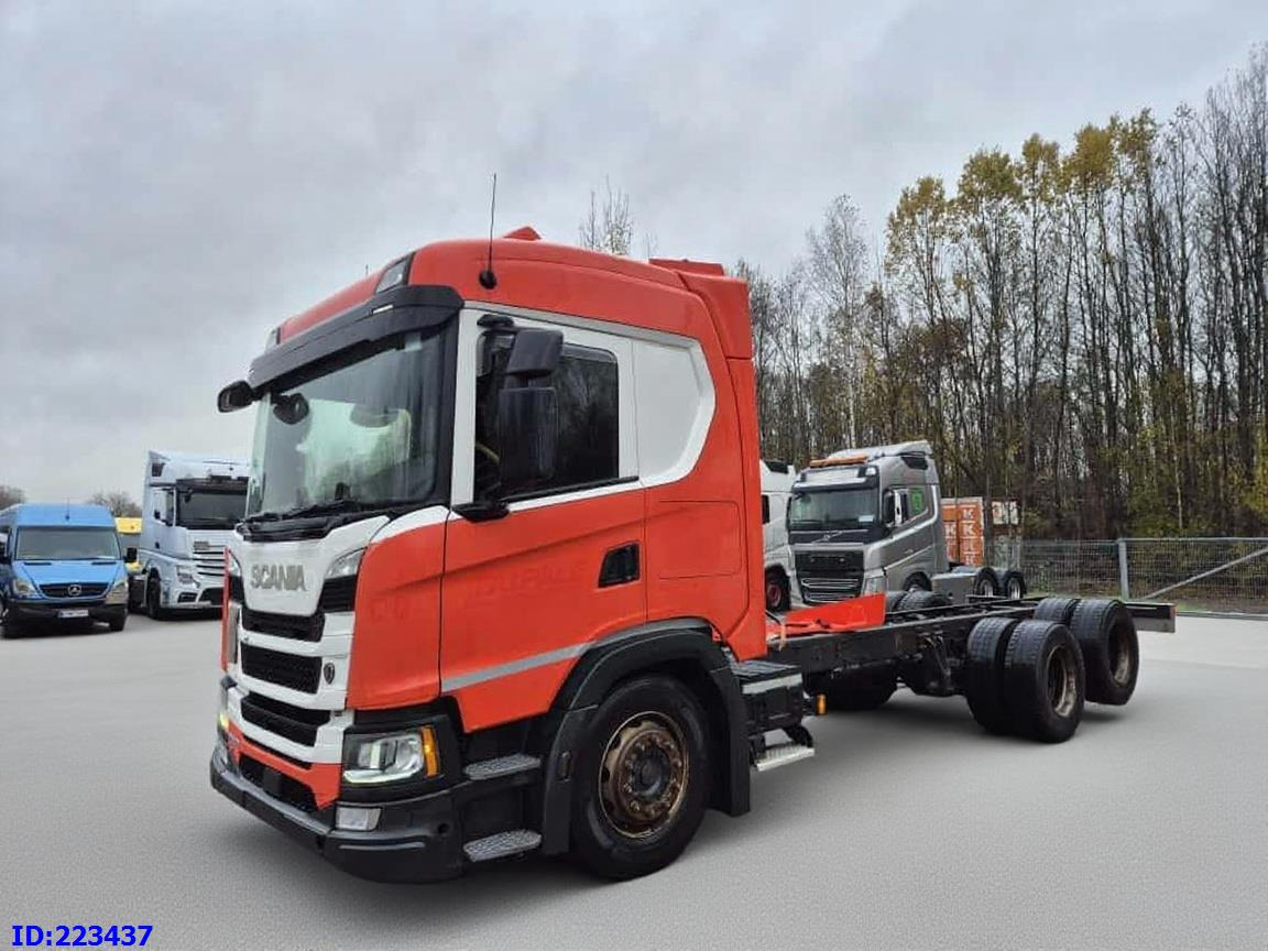 SCANIA G500 6×2 - شاحنة بهيكل معدني للمقصورة: صورة 1 SCANIA G500 6×2 - شاحنة بهيكل معدني للمقصورة: صورة 1