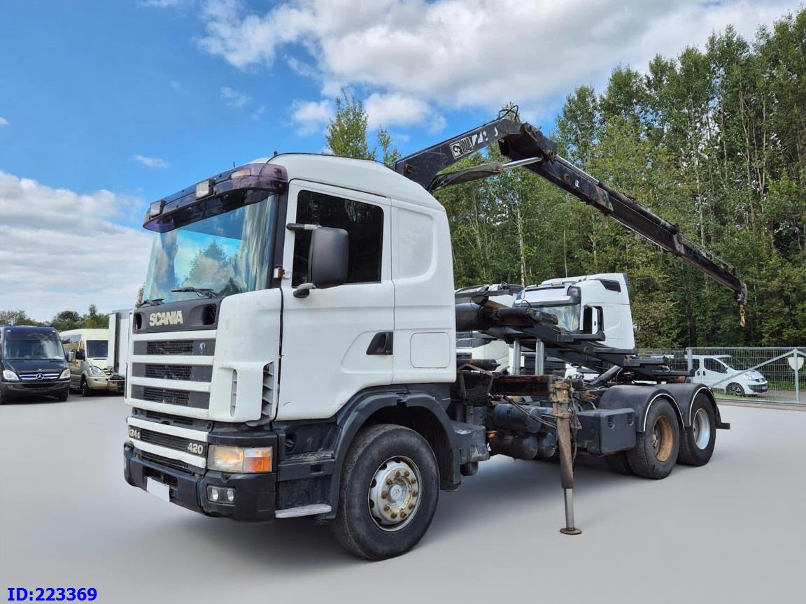 SCANIA R124 420 + Crane HIAB 140AW - شاحنة قلاب: صورة 1 SCANIA R124 420 + Crane HIAB 140AW - شاحنة قلاب: صورة 1