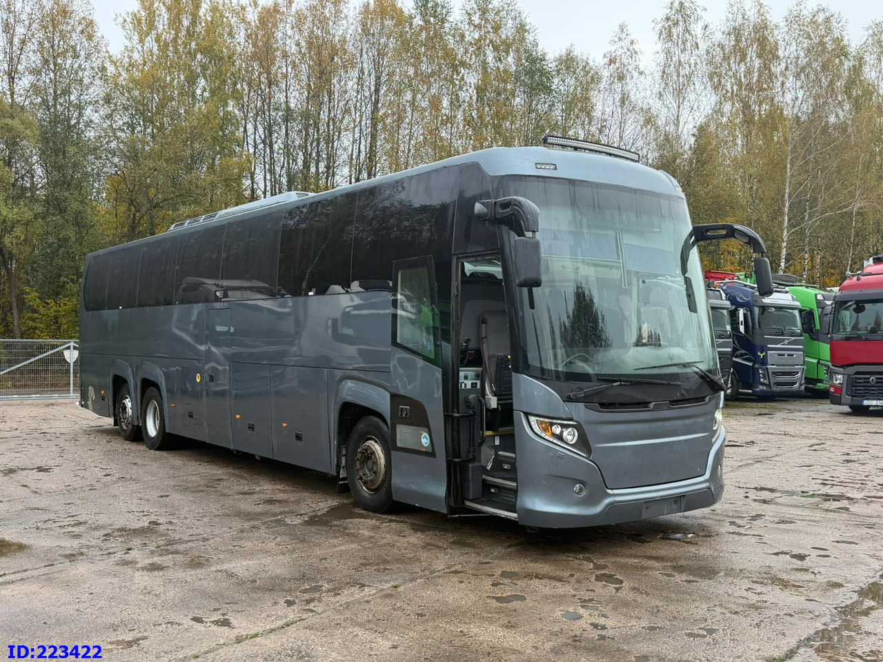 SCANIA Touring HD Higer 53+2 Euro5 - حافلة نقل لمسافات طويلة: صورة 4 SCANIA Touring HD Higer 53+2 Euro5 - حافلة نقل لمسافات طويلة: صورة 4