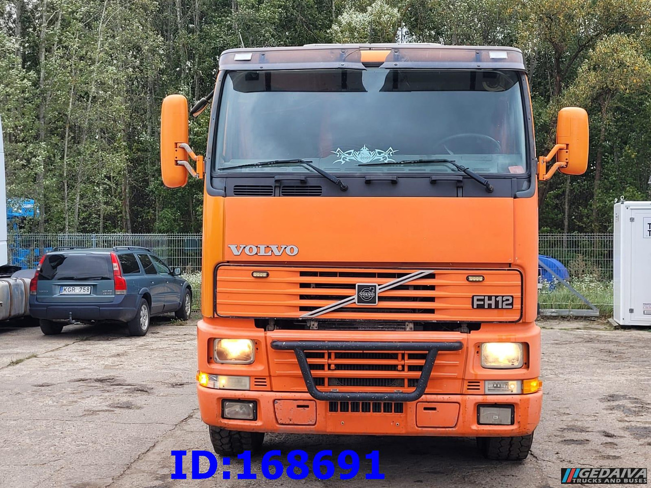 VOLVO FH12 380HP 6x2 10tyre Hook Tipper - شاحنة برافعة خطافية: صورة 2 VOLVO FH12 380HP 6x2 10tyre Hook Tipper - شاحنة برافعة خطافية: صورة 2