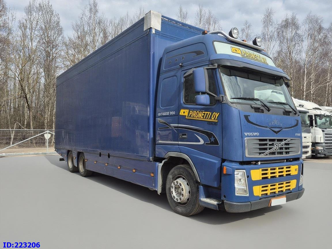 VOLVO FH12 420HP 6x2 - شاحنة متساوية الحرارة: صورة 4 VOLVO FH12 420HP 6x2 - شاحنة متساوية الحرارة: صورة 4