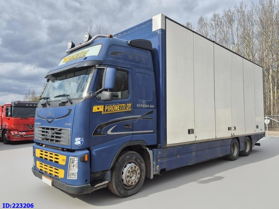 VOLVO FH12 420HP 6x2 - شاحنة متساوية الحرارة: صورة 1 VOLVO FH12 420HP 6x2 - شاحنة متساوية الحرارة: صورة 1