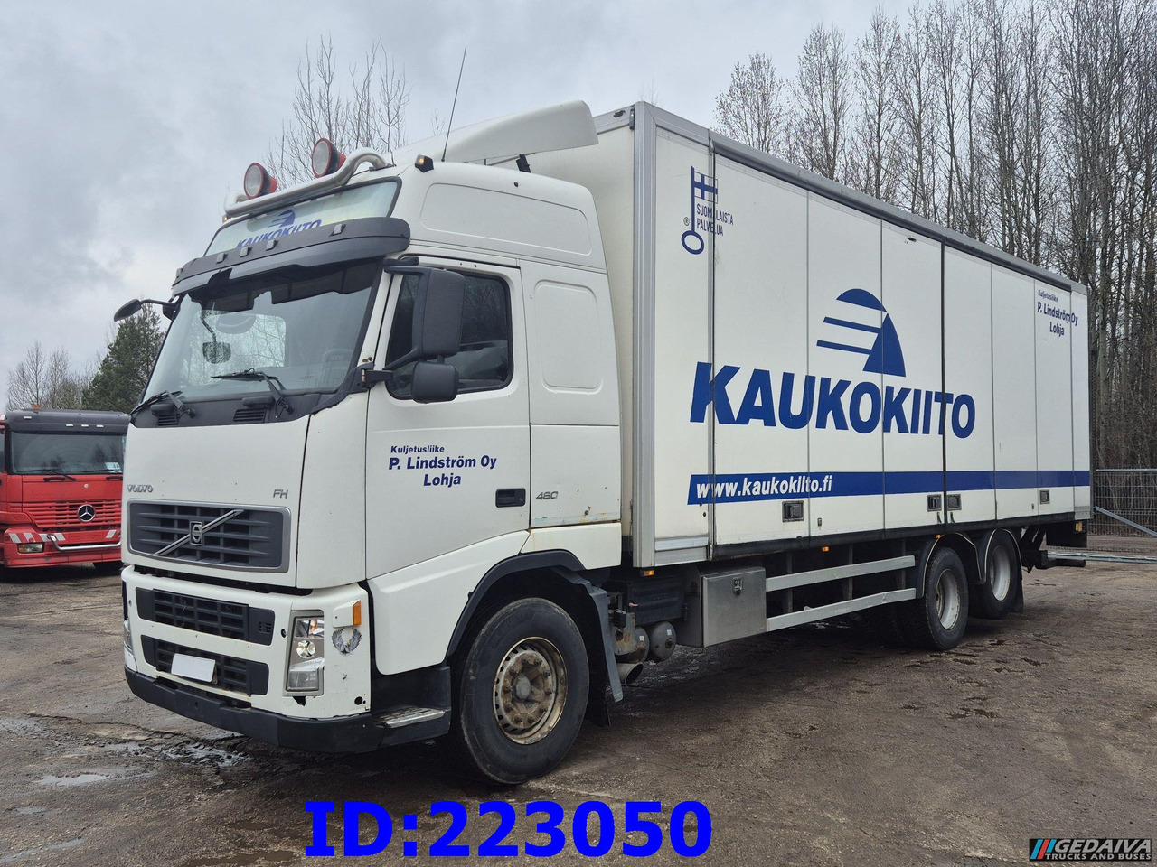 VOLVO FH13 480HP 6x2 Manual 10 tyres - شاحنة متساوية الحرارة: صورة 1 VOLVO FH13 480HP 6x2 Manual 10 tyres - شاحنة متساوية الحرارة: صورة 1