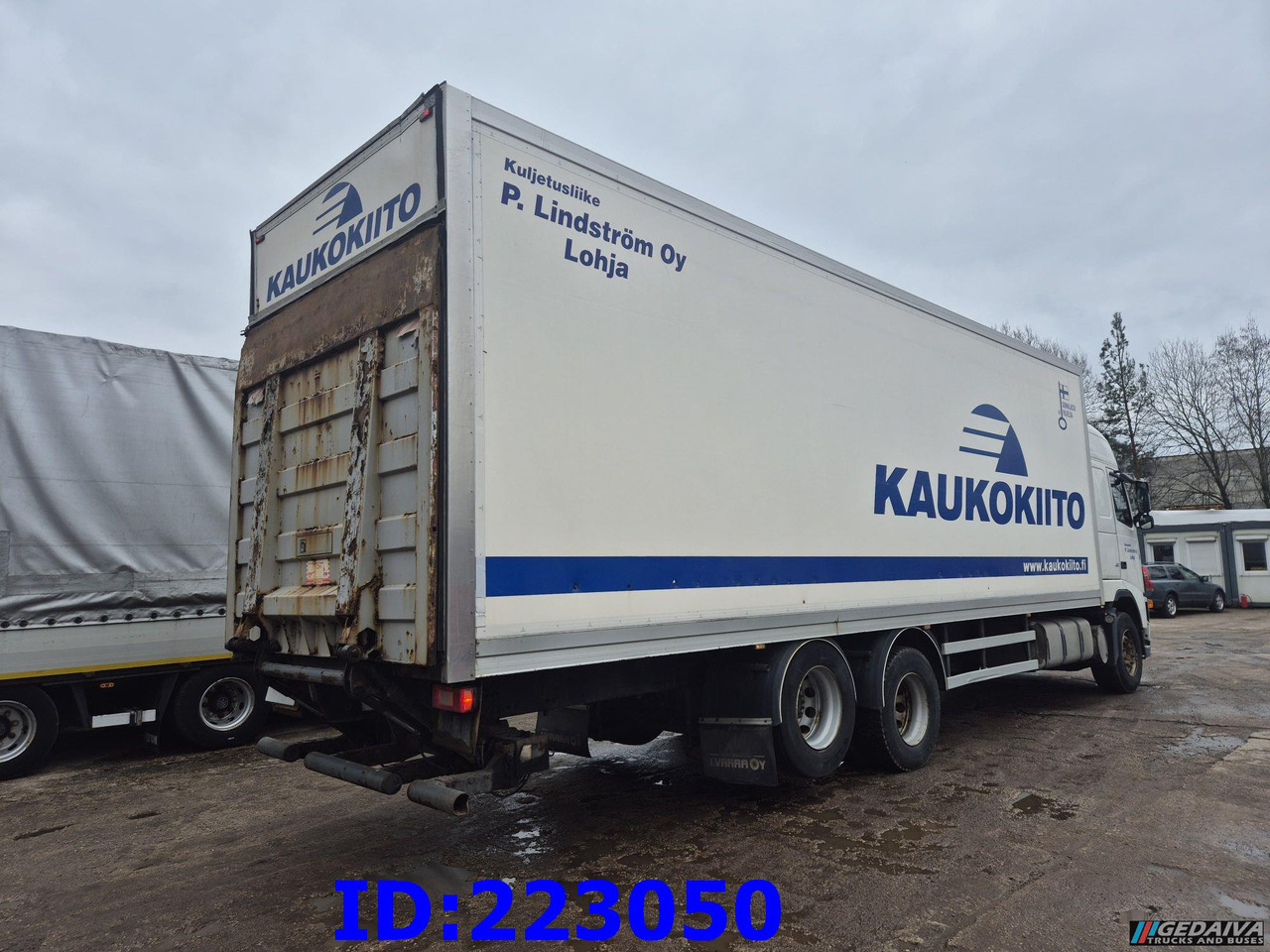 VOLVO FH13 480HP 6x2 Manual 10 tyres - شاحنة متساوية الحرارة: صورة 5 VOLVO FH13 480HP 6x2 Manual 10 tyres - شاحنة متساوية الحرارة: صورة 5
