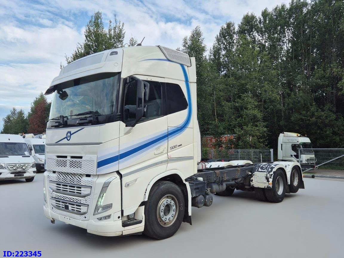 VOLVO FH13 500HP 6x2 10 tyre - New generation - شاحنة بهيكل معدني للمقصورة: صورة 2 VOLVO FH13 500HP 6x2 10 tyre - New generation - شاحنة بهيكل معدني للمقصورة: صورة 2