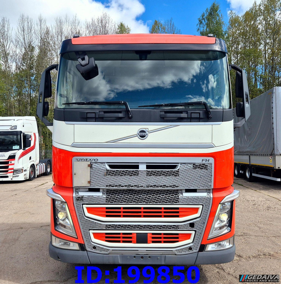 VOLVO FH13 540HP 6x2 Euro6 - شاحنة بهيكل معدني للمقصورة: صورة 2 VOLVO FH13 540HP 6x2 Euro6 - شاحنة بهيكل معدني للمقصورة: صورة 2