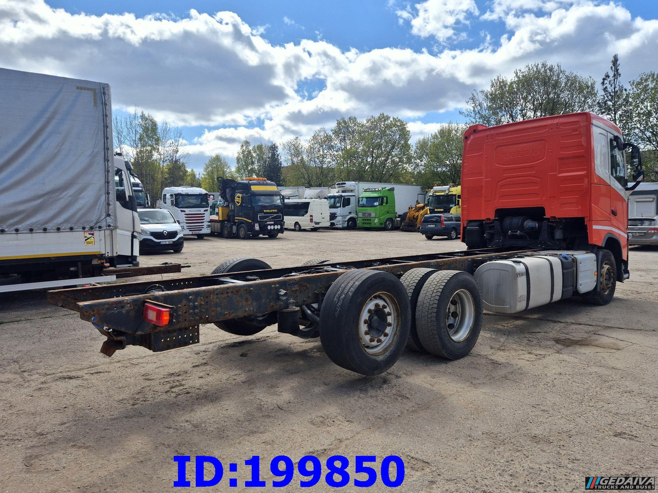 VOLVO FH13 540HP 6x2 Euro6 - شاحنة بهيكل معدني للمقصورة: صورة 5 VOLVO FH13 540HP 6x2 Euro6 - شاحنة بهيكل معدني للمقصورة: صورة 5
