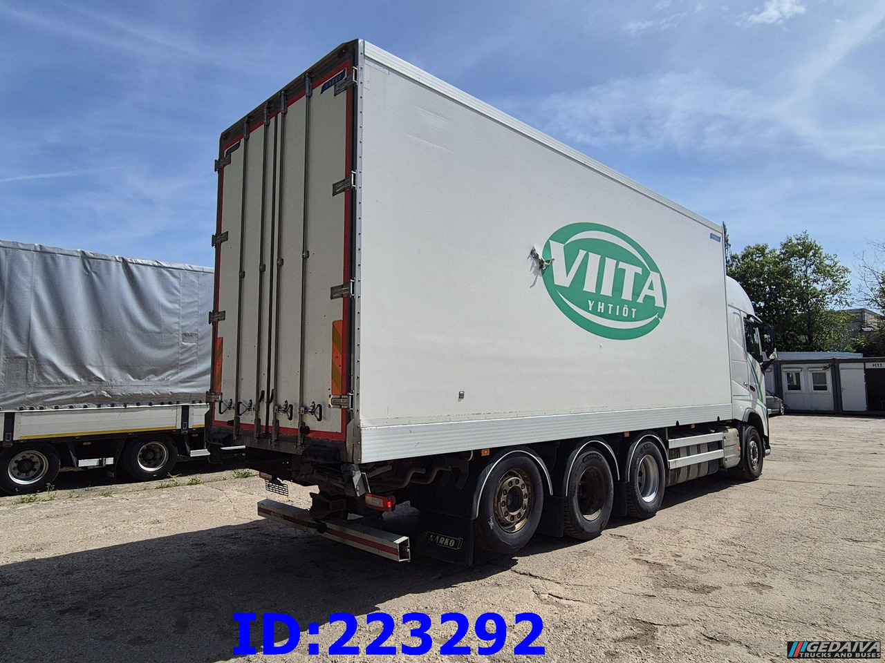 VOLVO FH13 540HP 8x4 Steering axle - شاحنة متساوية الحرارة: صورة 5 VOLVO FH13 540HP 8x4 Steering axle - شاحنة متساوية الحرارة: صورة 5