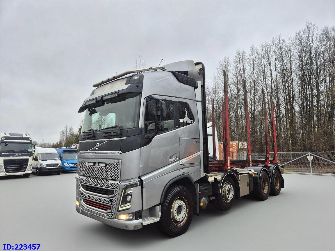 VOLVO FH16 750HP 8x4 Big axles - شاحنة قطع الأشجار: صورة 1 VOLVO FH16 750HP 8x4 Big axles - شاحنة قطع الأشجار: صورة 1