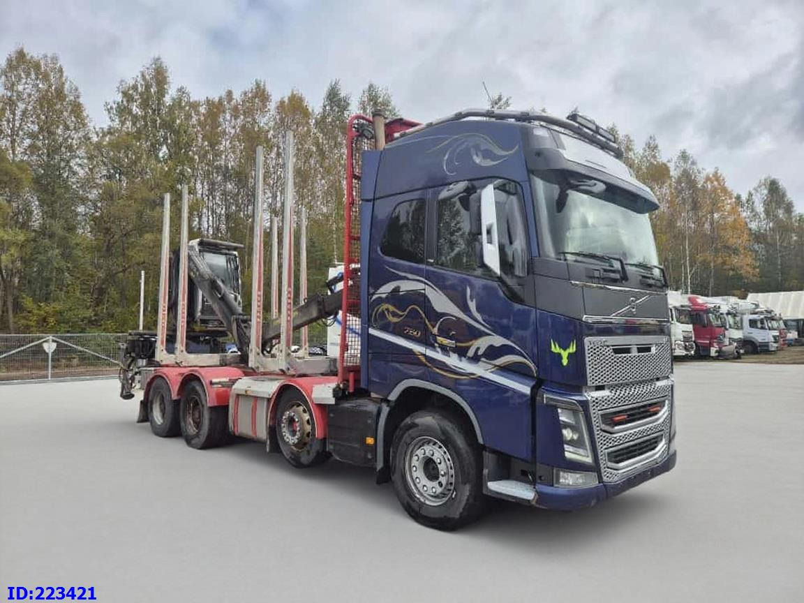 VOLVO FH16 750HP 8x4 + KESLA CRANE - شاحنة قطع الأشجار: صورة 4 VOLVO FH16 750HP 8x4 + KESLA CRANE - شاحنة قطع الأشجار: صورة 4