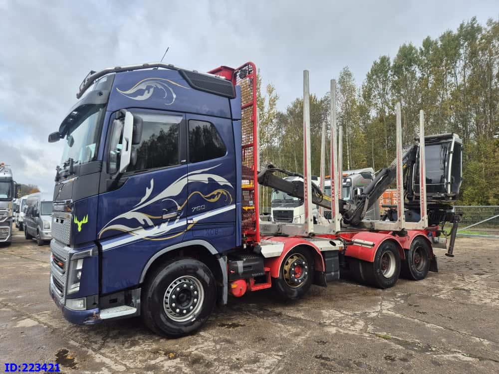 VOLVO FH16 750HP 8x4 +  KESLA CRANE - شاحنة قطع الأشجار: صورة 1 VOLVO FH16 750HP 8x4 +  KESLA CRANE - شاحنة قطع الأشجار: صورة 1