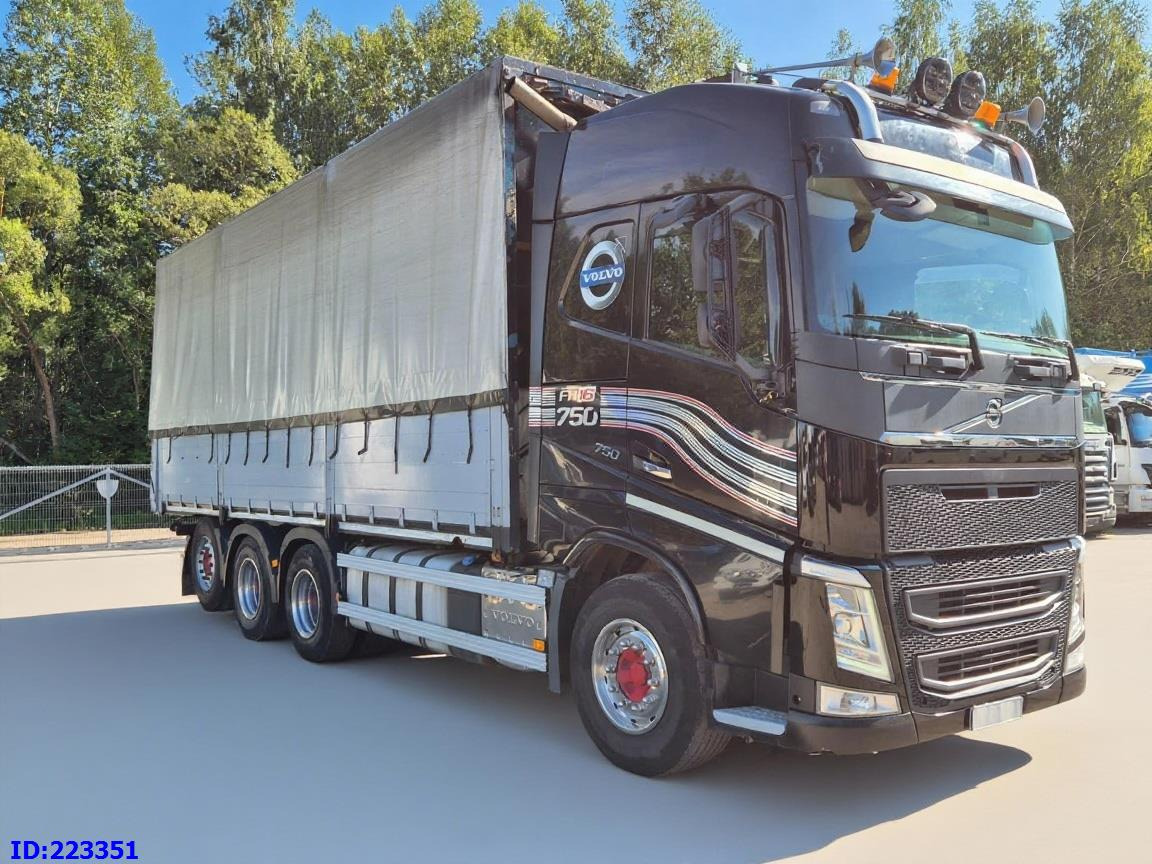VOLVO FH16 750HP - 8x4-Steering axle - شاحنة ذات ستائر جانبية: صورة 2 VOLVO FH16 750HP - 8x4-Steering axle - شاحنة ذات ستائر جانبية: صورة 2