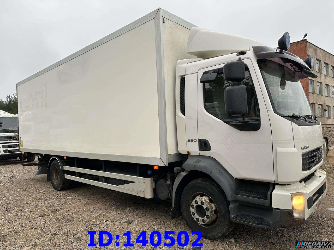 VOLVO FL 280 4x2 Manual Euro5 - شاحنة صندوقية: صورة 2 VOLVO FL 280 4x2 Manual Euro5 - شاحنة صندوقية: صورة 2