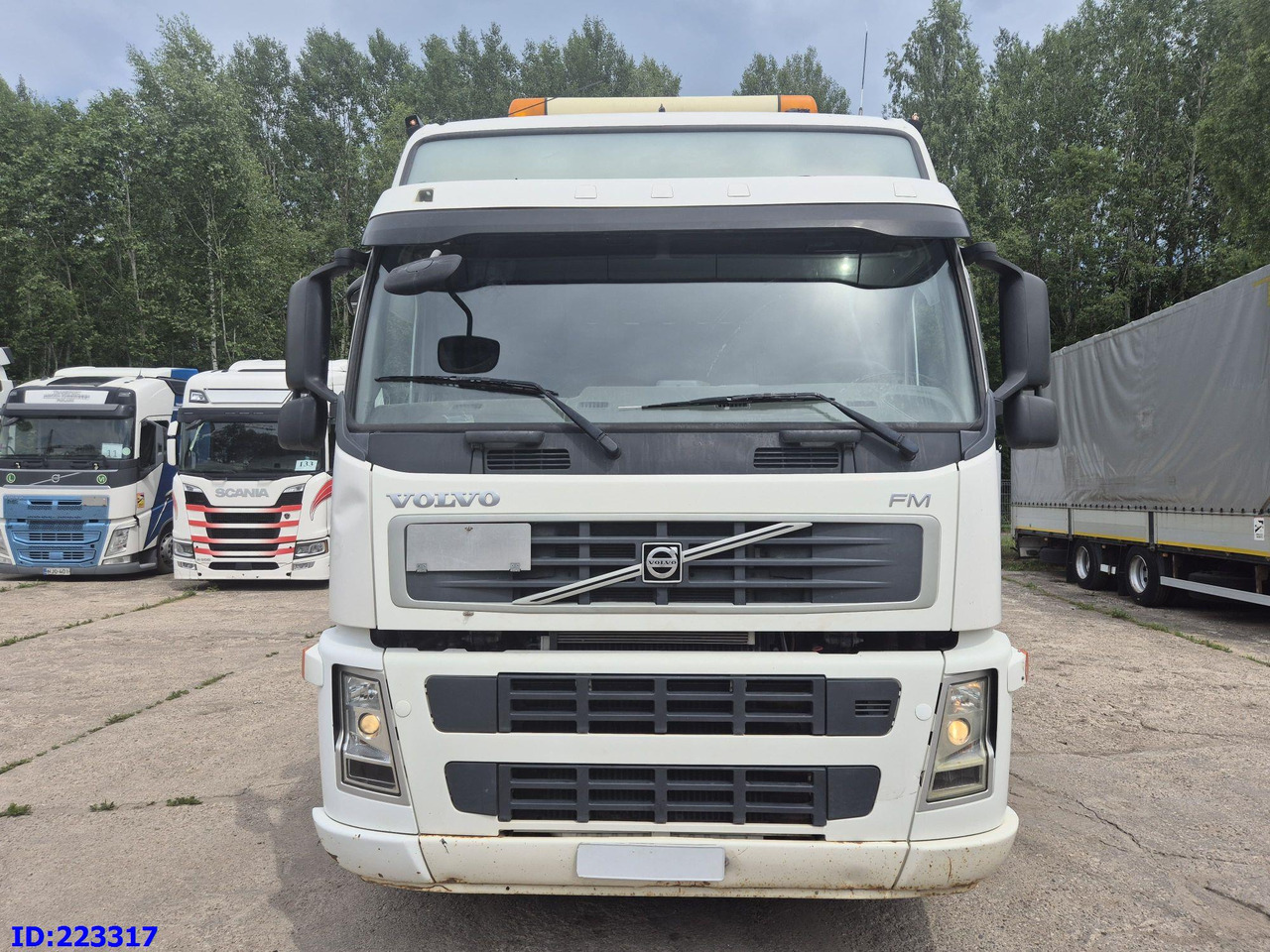 VOLVO FM13 480HP 8x4 (Big axle) - شاحنة قلاب: صورة 2 VOLVO FM13 480HP 8x4 (Big axle) - شاحنة قلاب: صورة 2