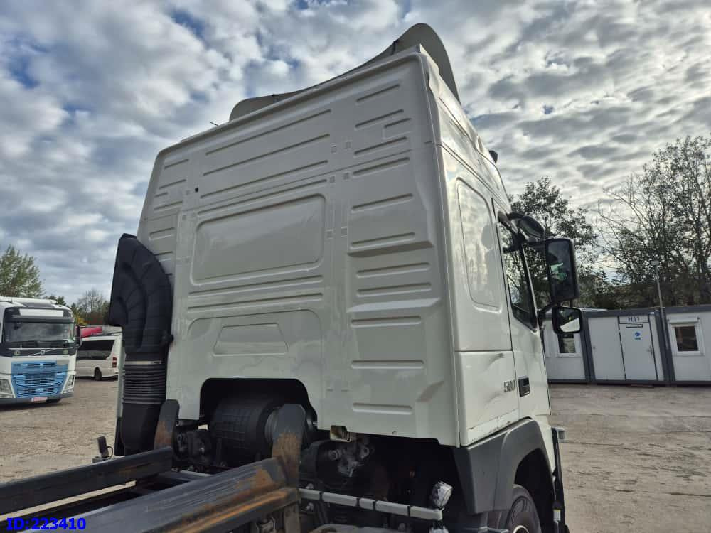 VOLVO FM13 500HP 600tkm ONLY - شاحنة بهيكل معدني للمقصورة: صورة 5 VOLVO FM13 500HP 600tkm ONLY - شاحنة بهيكل معدني للمقصورة: صورة 5