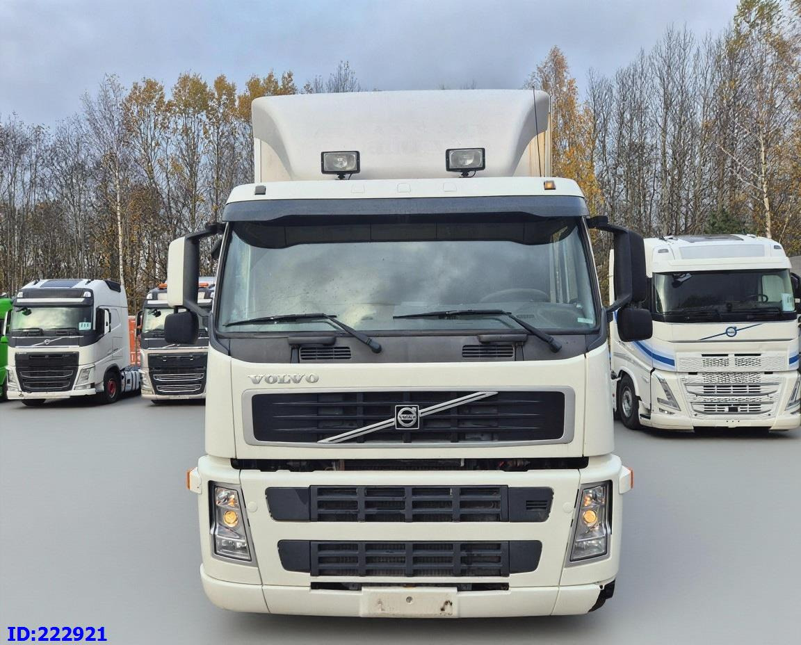 VOLVO FM9 260HP - شاحنة صندوقية: صورة 2 VOLVO FM9 260HP - شاحنة صندوقية: صورة 2