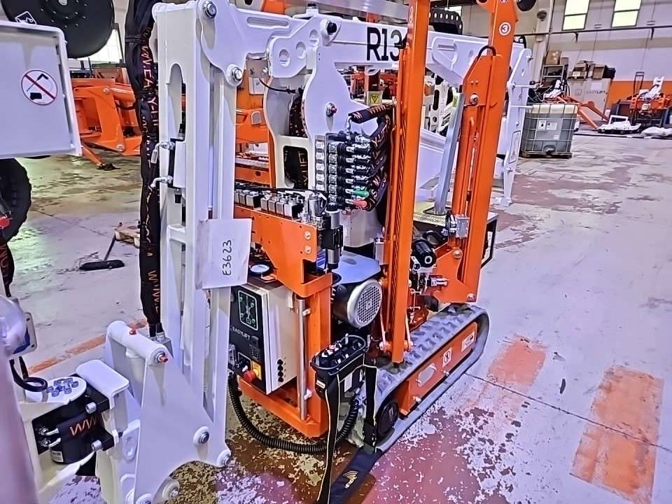 EasyLift R130 - مرفاع مفصلي: صورة 3 EasyLift R130 - مرفاع مفصلي: صورة 3