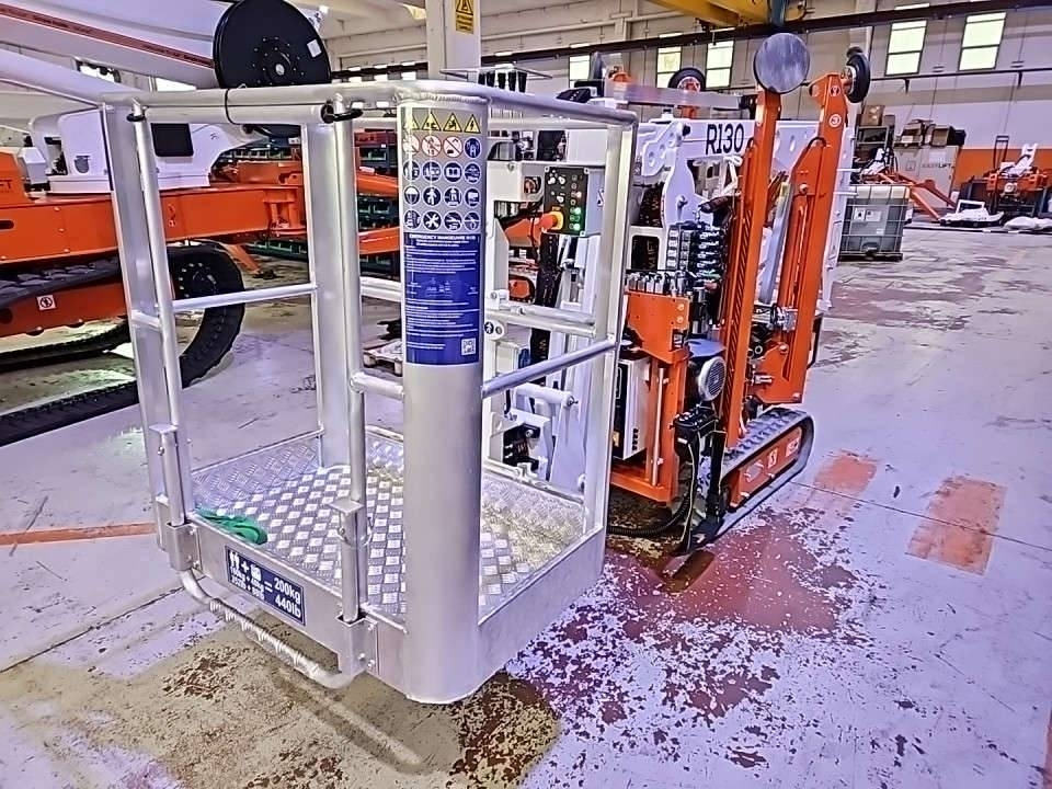 EasyLift R130 - مرفاع مفصلي: صورة 4 EasyLift R130 - مرفاع مفصلي: صورة 4