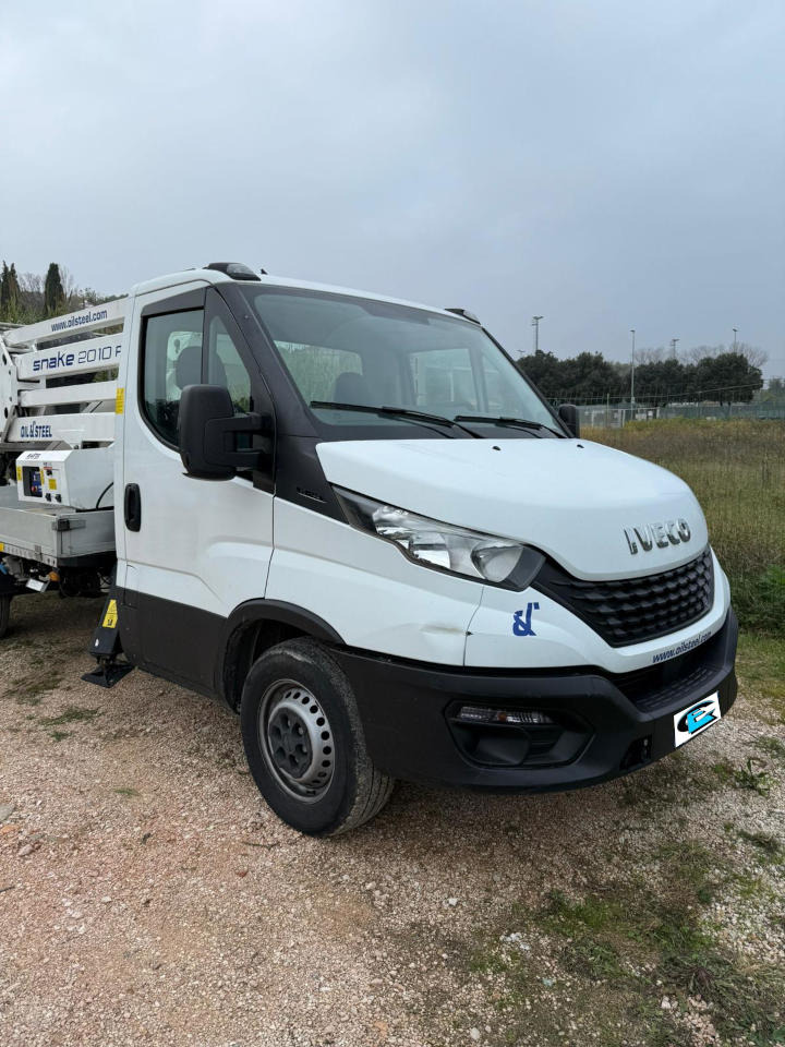 OIL&STEEL 20.10 Plus - منصة محمولة مثبتة على الشاحنة: صورة 2 OIL&STEEL 20.10 Plus - منصة محمولة مثبتة على الشاحنة: صورة 2