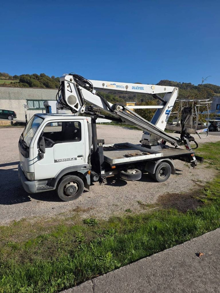 Oil & Steel Snake 19.11 City - منصة محمولة مثبتة على الشاحنة: صورة 1 Oil & Steel Snake 19.11 City - منصة محمولة مثبتة على الشاحنة: صورة 1