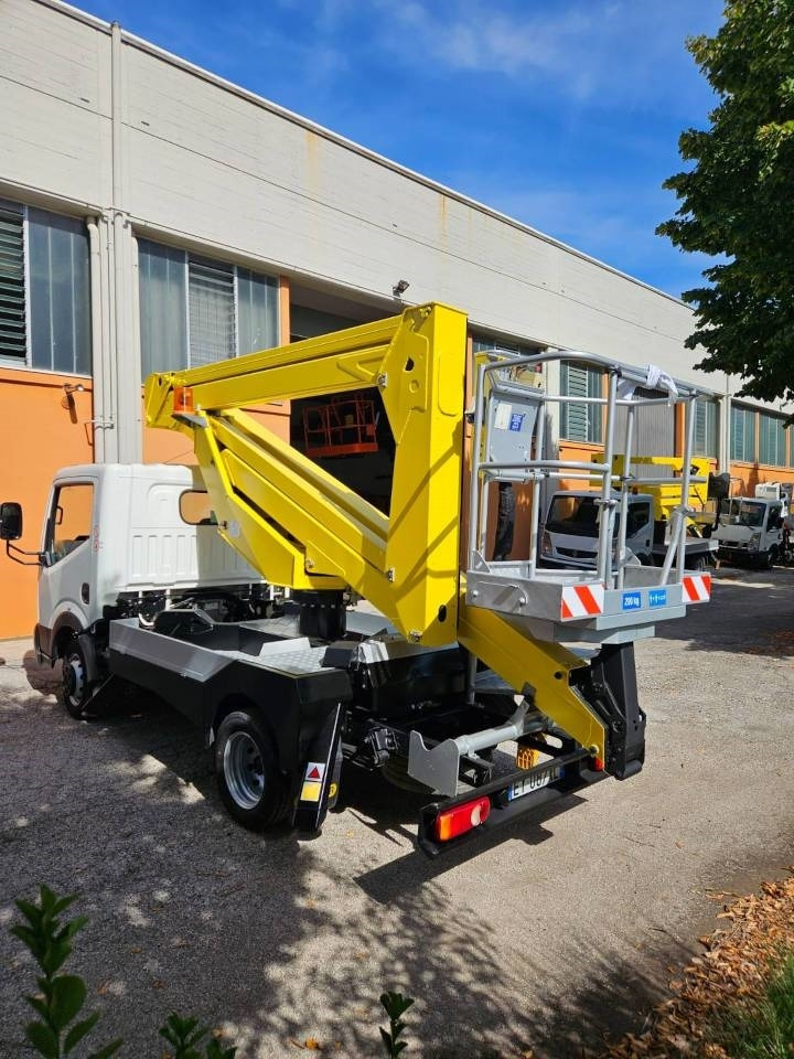 Palfinger P 200 A - منصة محمولة مثبتة على الشاحنة: صورة 5 Palfinger P 200 A - منصة محمولة مثبتة على الشاحنة: صورة 5