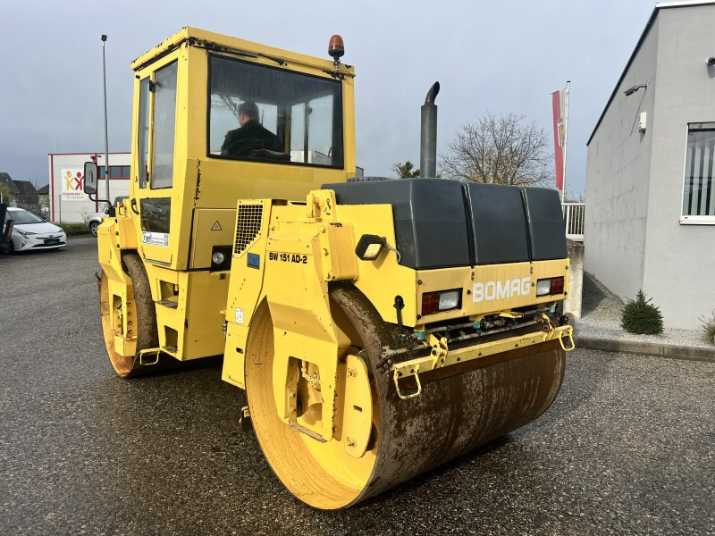 Bomag BW 151 AD-2 (111297) - رَصَّاص الطرق: صورة 3 Bomag BW 151 AD-2 (111297) - رَصَّاص الطرق: صورة 3