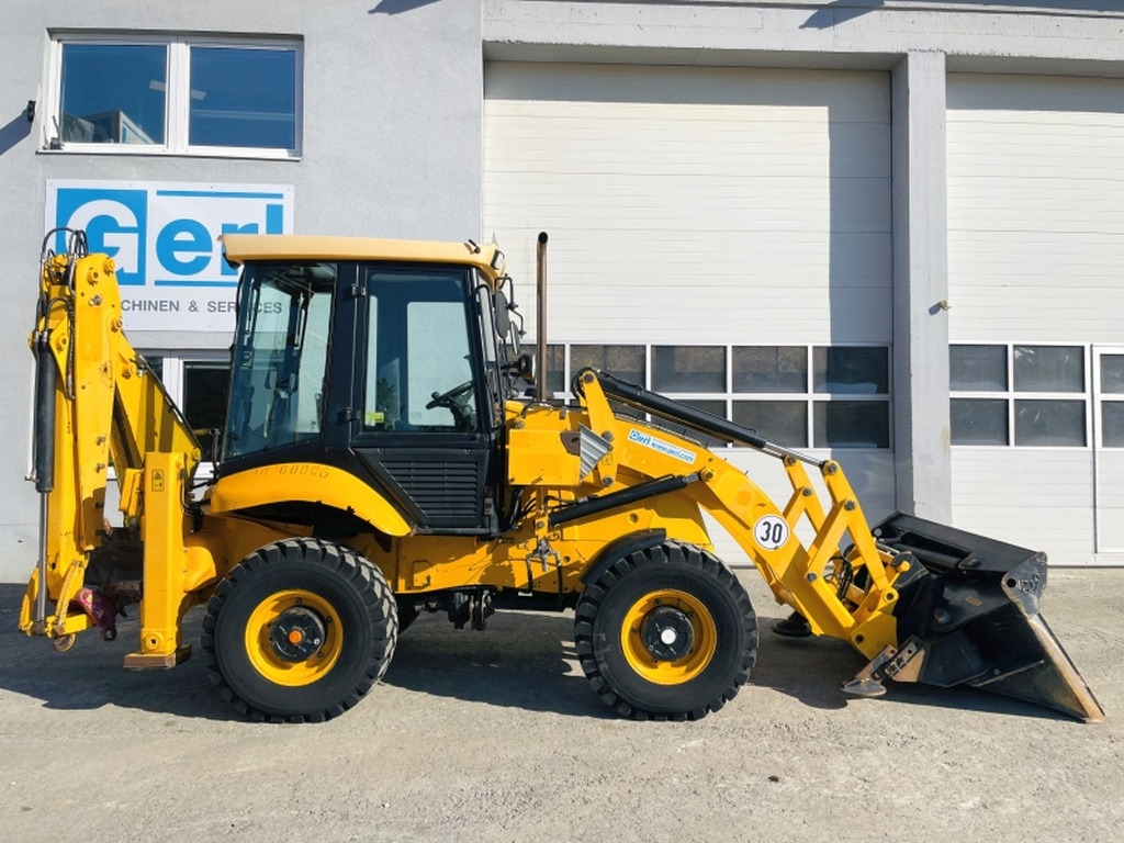 JCB 2CX SM 4WS (4001) - لودر ذو محراث خلفي/ باكهو: صورة 2 JCB 2CX SM 4WS (4001) - لودر ذو محراث خلفي/ باكهو: صورة 2