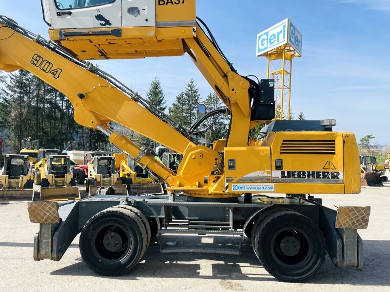 Liebherr A904 (3758) - آلة التعامل مع النفايات: صورة 4 Liebherr A904 (3758) - آلة التعامل مع النفايات: صورة 4