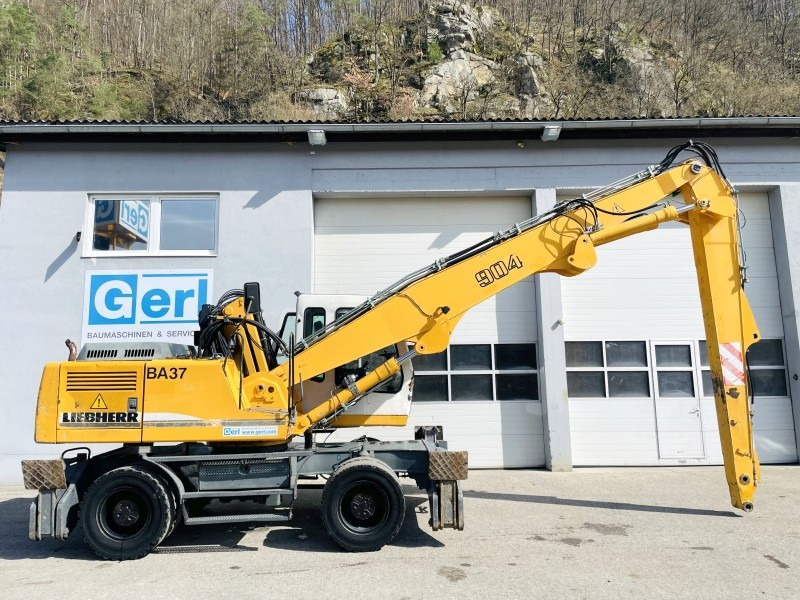 Liebherr A904 (3758) - آلة التعامل مع النفايات: صورة 2 Liebherr A904 (3758) - آلة التعامل مع النفايات: صورة 2