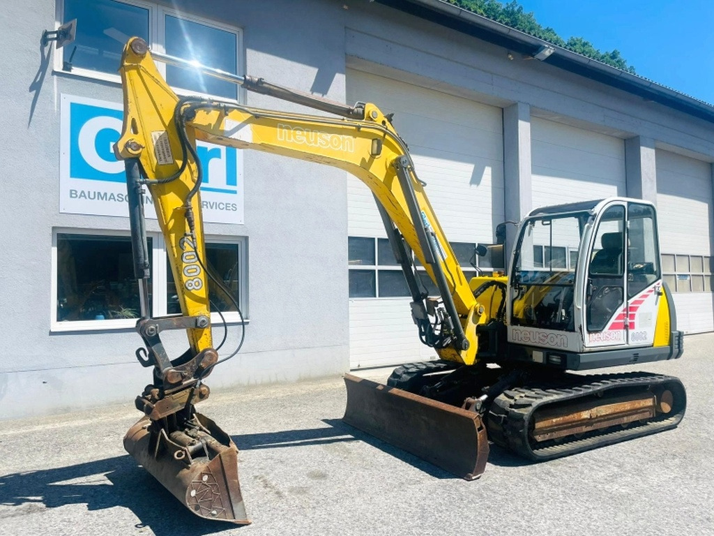 Neuson 8002 RDV (4015) - حفار صغير: صورة 4 Neuson 8002 RDV (4015) - حفار صغير: صورة 4