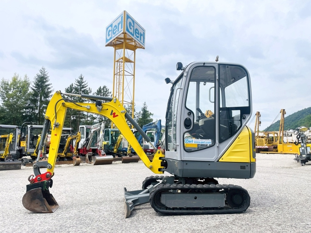 Neuson ET16 (4032) - حفار صغير: صورة 1 Neuson ET16 (4032) - حفار صغير: صورة 1