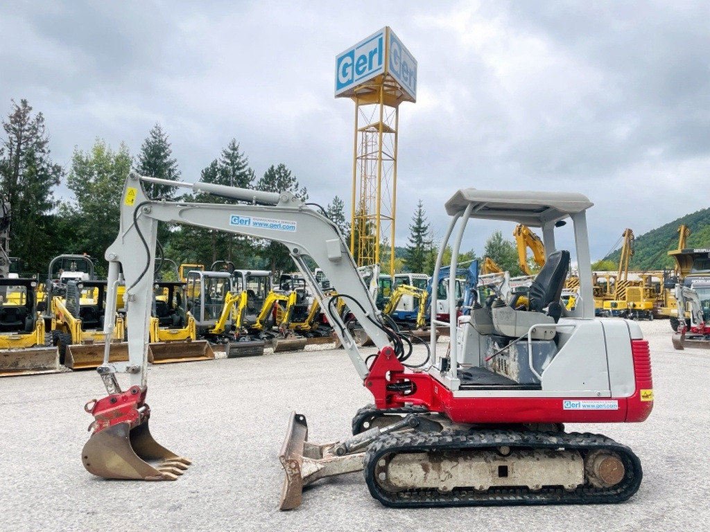 Takeuchi TB135 (4056) - حفار صغير: صورة 1 Takeuchi TB135 (4056) - حفار صغير: صورة 1