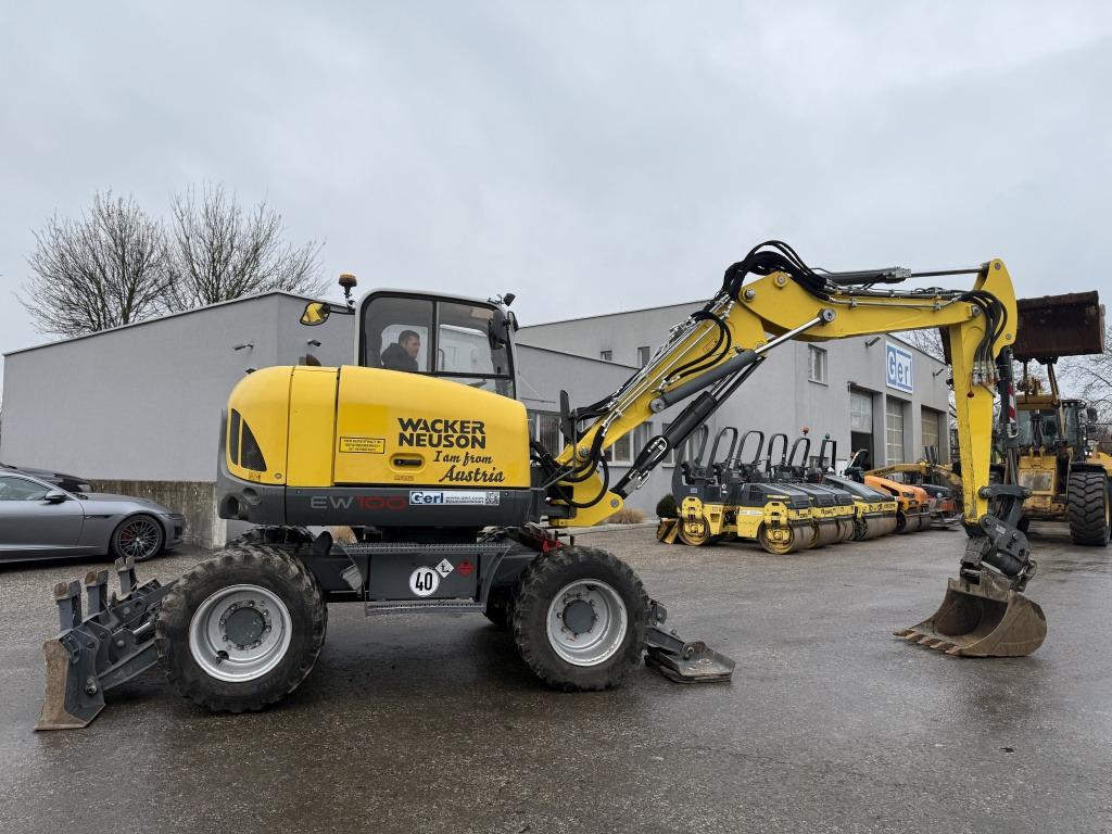 Wacker Neuson EW 100 (111768) - حفار ذو عجلات: صورة 4 Wacker Neuson EW 100 (111768) - حفار ذو عجلات: صورة 4