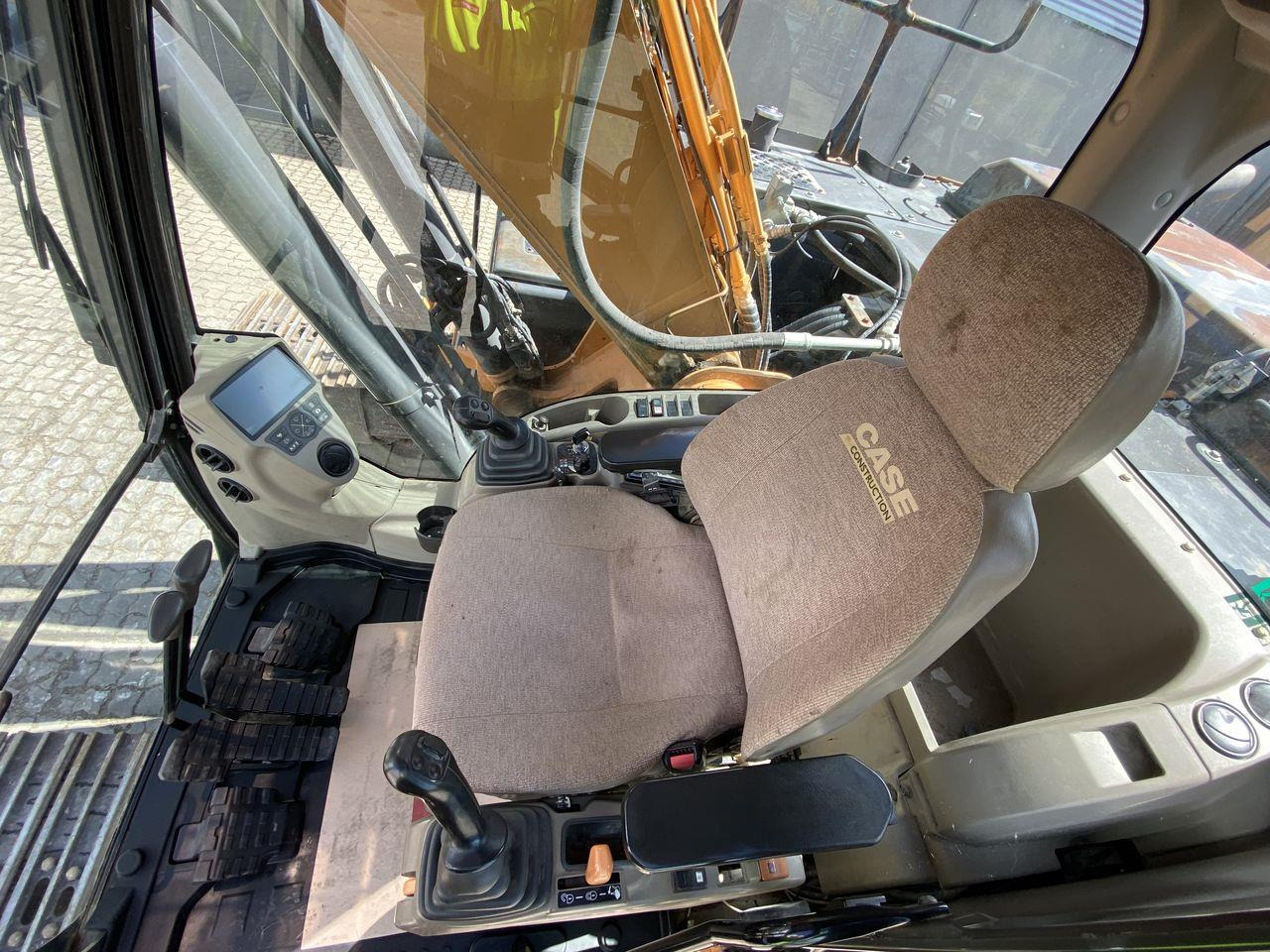 Case CX210C - حفار زاحف: صورة 3 Case CX210C - حفار زاحف: صورة 3