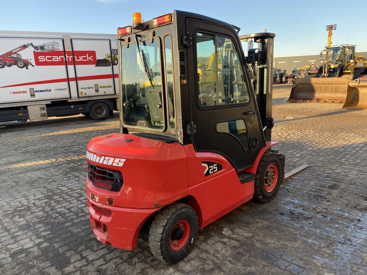 Conmas 2500kg - رافعة شوكية ديزل: صورة 4 Conmas 2500kg - رافعة شوكية ديزل: صورة 4