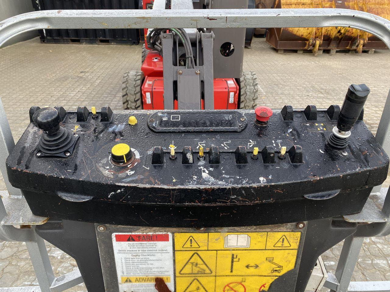 JLG E450AJ - مرفاع مفصلي: صورة 3 JLG E450AJ - مرفاع مفصلي: صورة 3